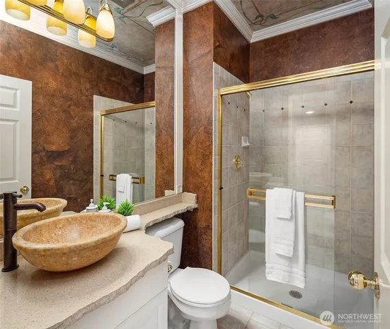 $2,175,000 | 8425 213th Place Northeast, Redmond, WA 98053