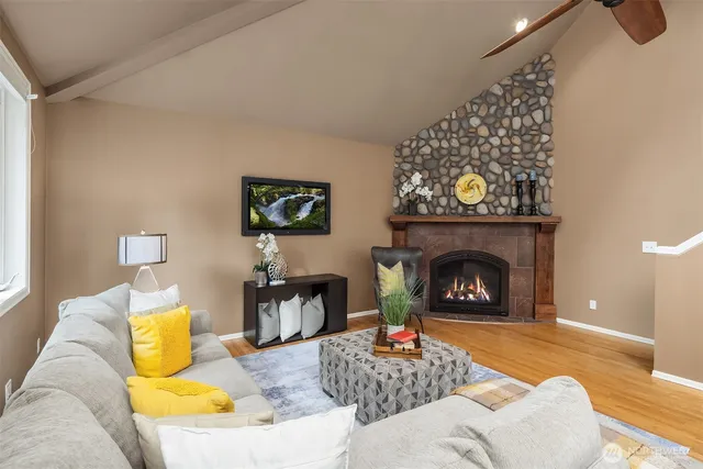 $2,175,000 | 8425 213th Place Northeast, Redmond, WA 98053