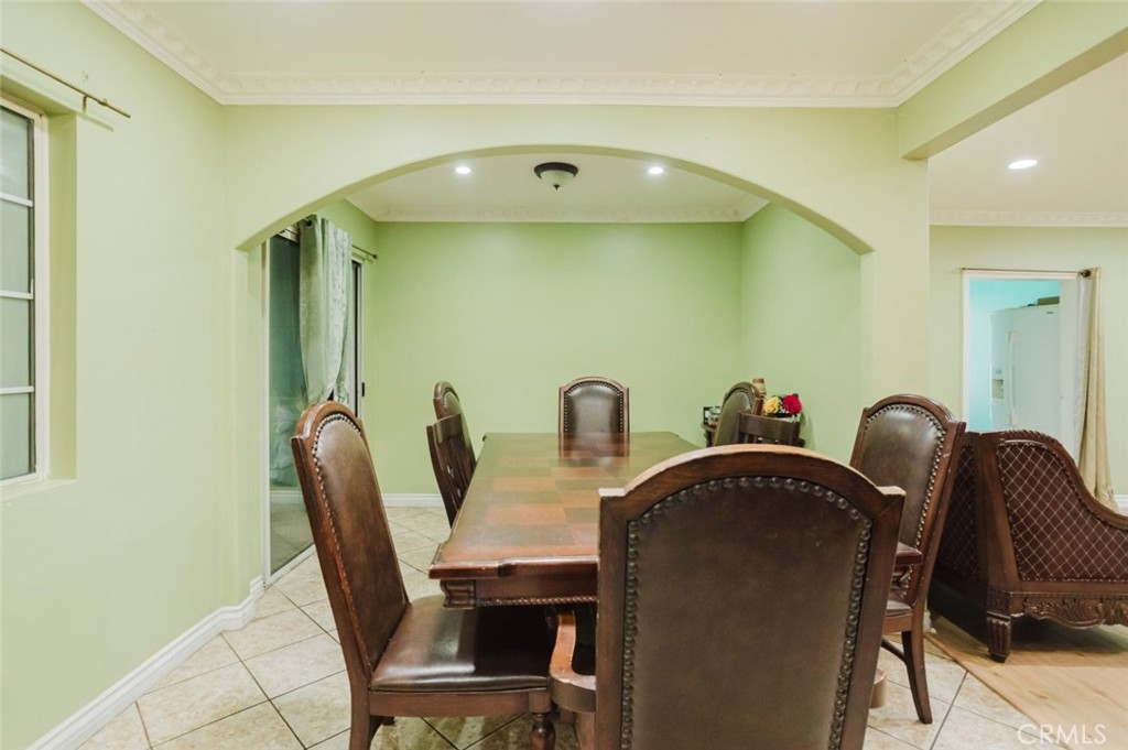 11338 Dronfield Avenue Pacoima, CA 91331 - Photo 10 of 46