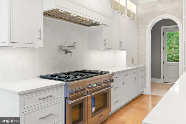 $2,350,000 | 1339 Carolannes Way, Unit B3, West Chester, PA 19382