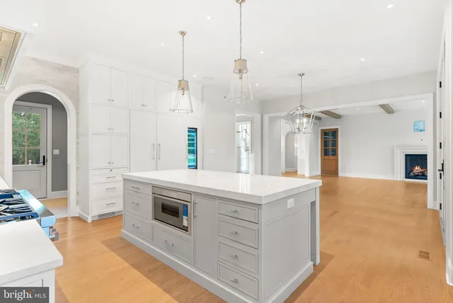 $2,350,000 | 1339 Carolannes Way, Unit B3, West Chester, PA 19382