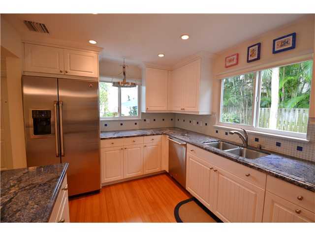 1024 Casuarina Road, Unit B Delray Beach, FL 33483 - Photo 11 of 25 Additional Photo