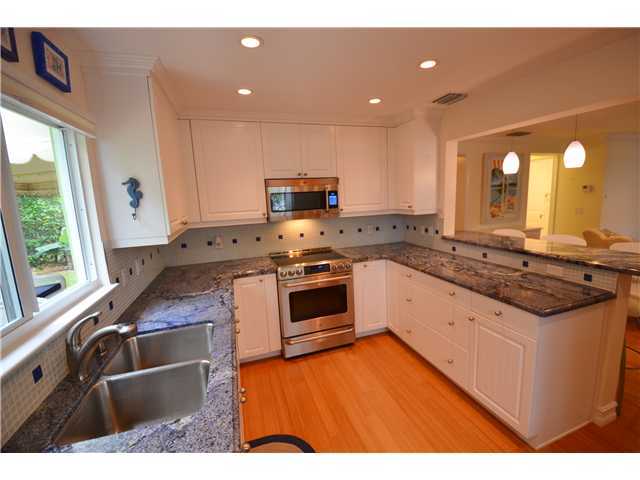 1024 Casuarina Road, Unit B Delray Beach, FL 33483 - Photo 13 of 25 Additional Photo