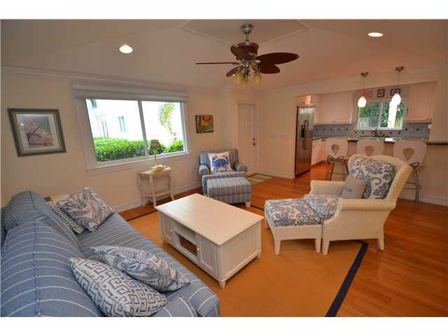 1024 Casuarina Road, Unit B Delray Beach, FL 33483 - Photo 8 of 25 Additional Photo