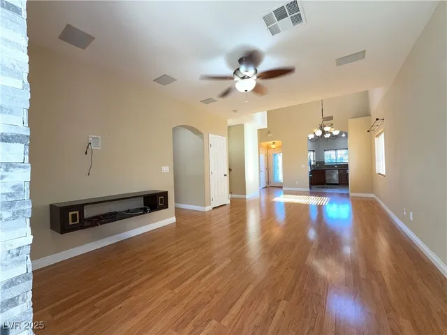 $2,365 | 1353 Robbers Roost Avenue, Henderson, NV 89012