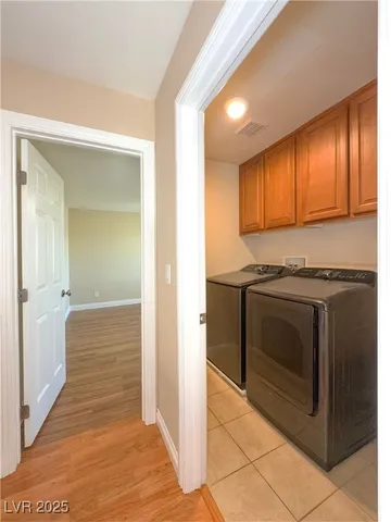 $2,365 | 1353 Robbers Roost Avenue, Henderson, NV 89012