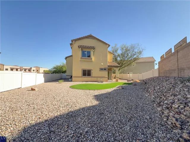 $2,365 | 1353 Robbers Roost Avenue, Henderson, NV 89012