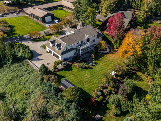 $1,750,000 | 28499 Southeast Sweetbriar Road, Troutdale, OR 97060