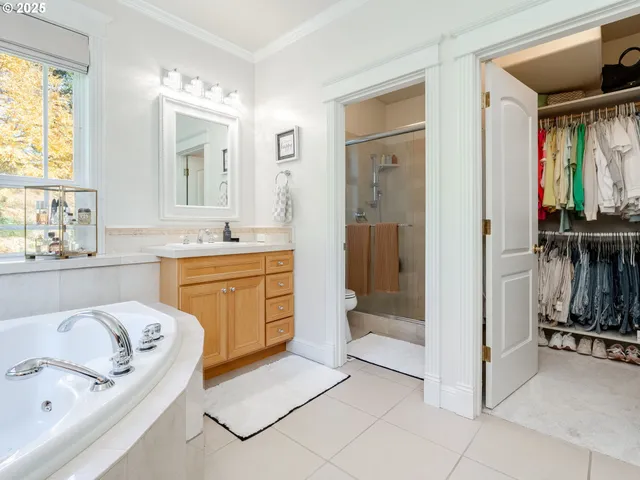 $1,750,000 | 28499 Southeast Sweetbriar Road, Troutdale, OR 97060