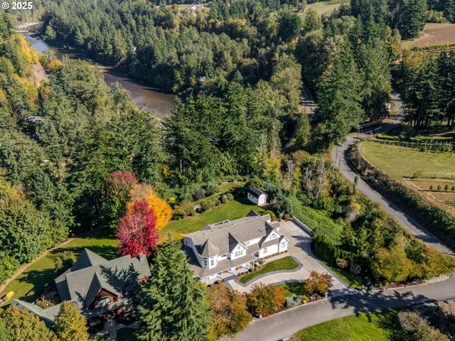 $1,750,000 | 28499 Southeast Sweetbriar Road, Troutdale, OR 97060