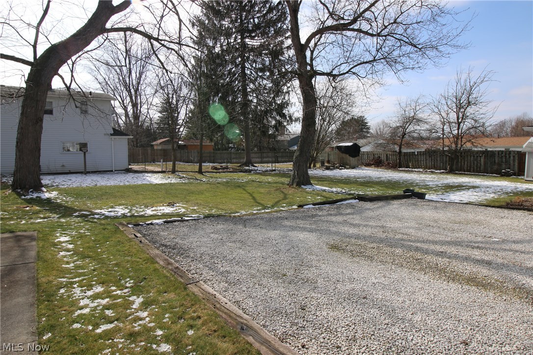 1634 Breiding Road Akron, OH 44310 - Photo 18 of 26