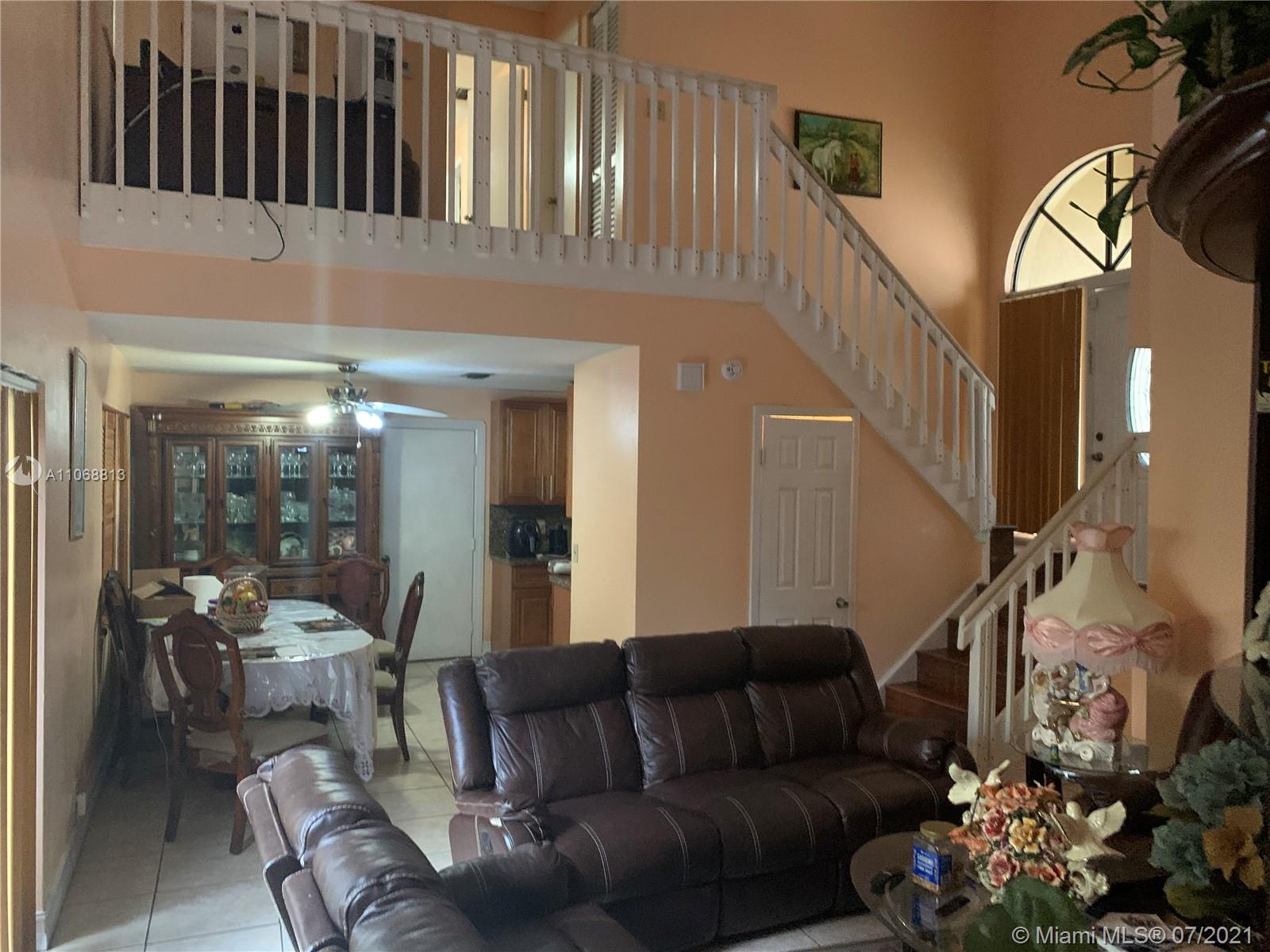 3427 Foxcroft Road Miramar, FL 33025 - Photo 11 of 39 Gallery Image 11