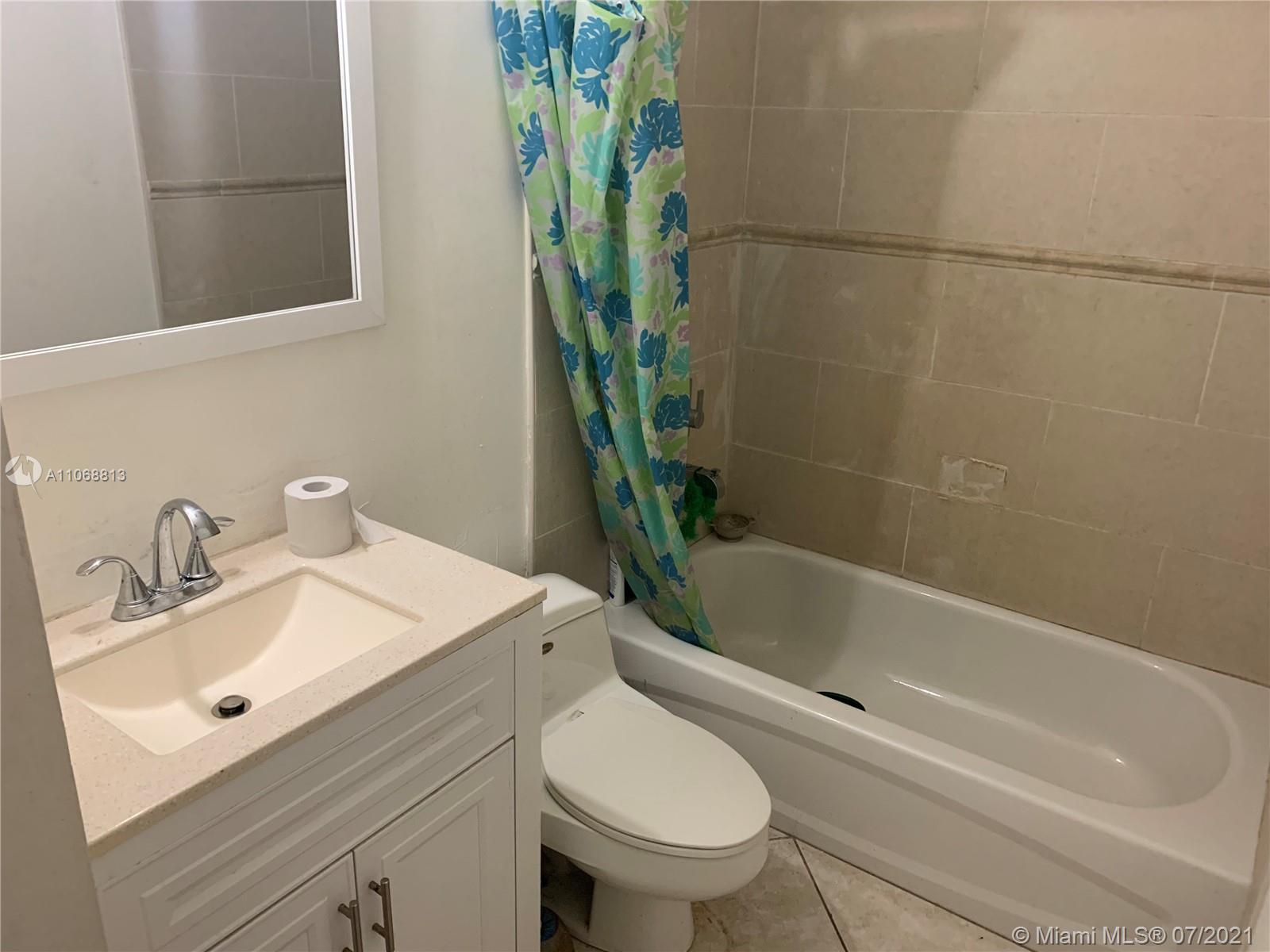 3427 Foxcroft Road Miramar, FL 33025 - Photo 24 of 39 Gallery Image 24