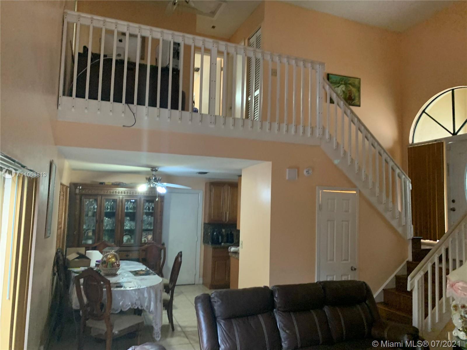 3427 Foxcroft Road Miramar, FL 33025 - Photo 5 of 39 Gallery Image 5