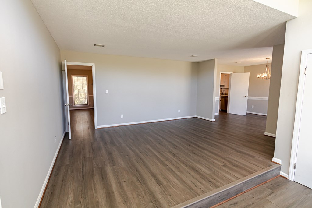 4449 Old Waynesboro Road Hephzibah, GA 30815 - Photo 5 of 46