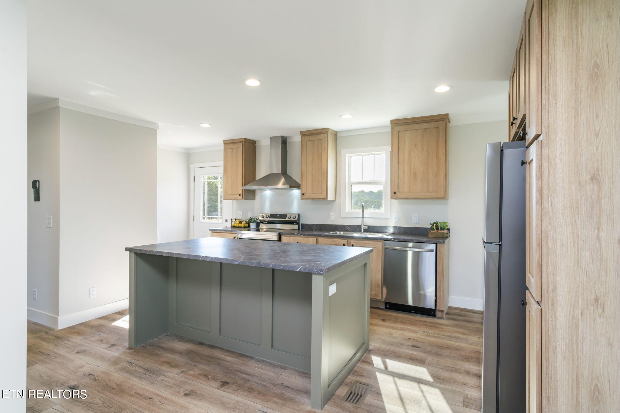 498 Greenbriar Road Sweetwater, TN 37874 - Photo 21 of 58 24-web-or-mls-498 Greenbriar Road-30