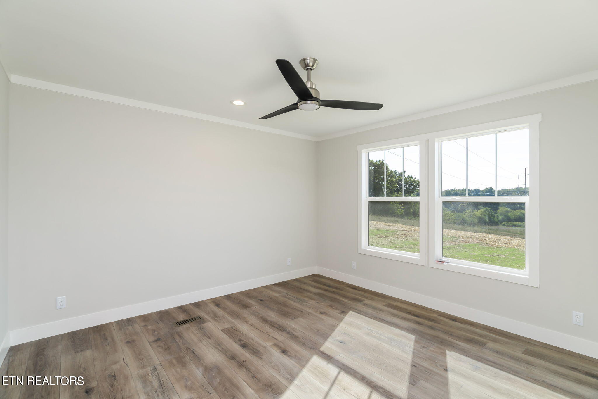 498 Greenbriar Road Sweetwater, TN 37874 - Photo 28 of 58 35-web-or-mls-498 Greenbriar Road-41