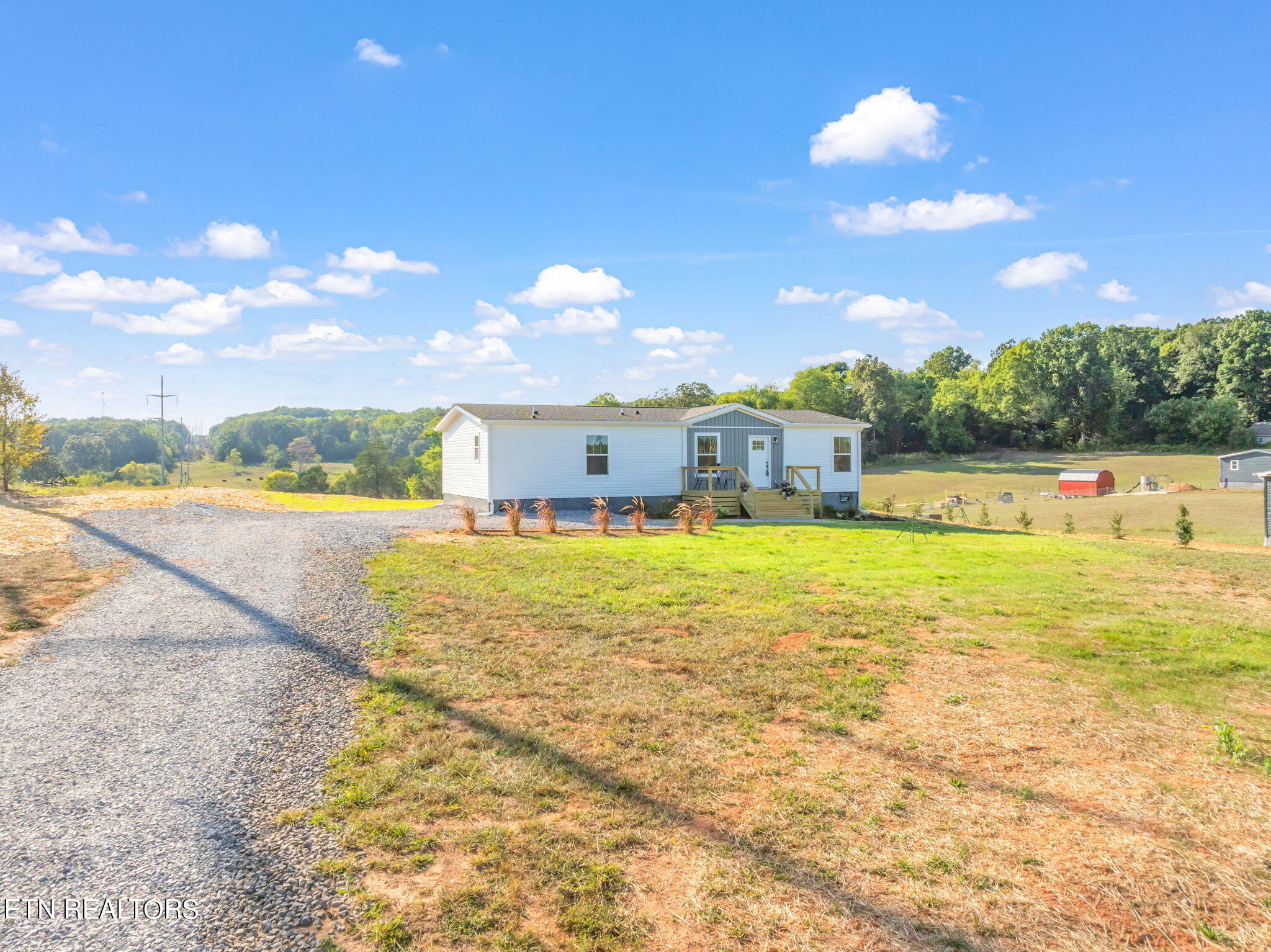 498 Greenbriar Road Sweetwater, TN 37874 - Photo 45 of 58 5-web-or-mls-498 Greenbriar Road-17