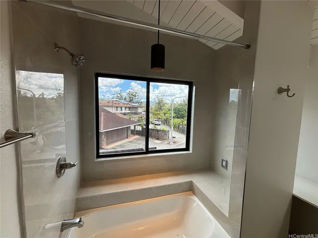 $5,500 | 95-797 Lanipaa Street, Mililani, HI 96789