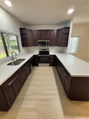 $5,500 | 95-797 Lanipaa Street, Mililani, HI 96789
