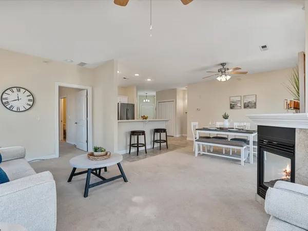 $265,000 | 1227 East Kimberly Road, Unit 5, Davenport, IA 52722