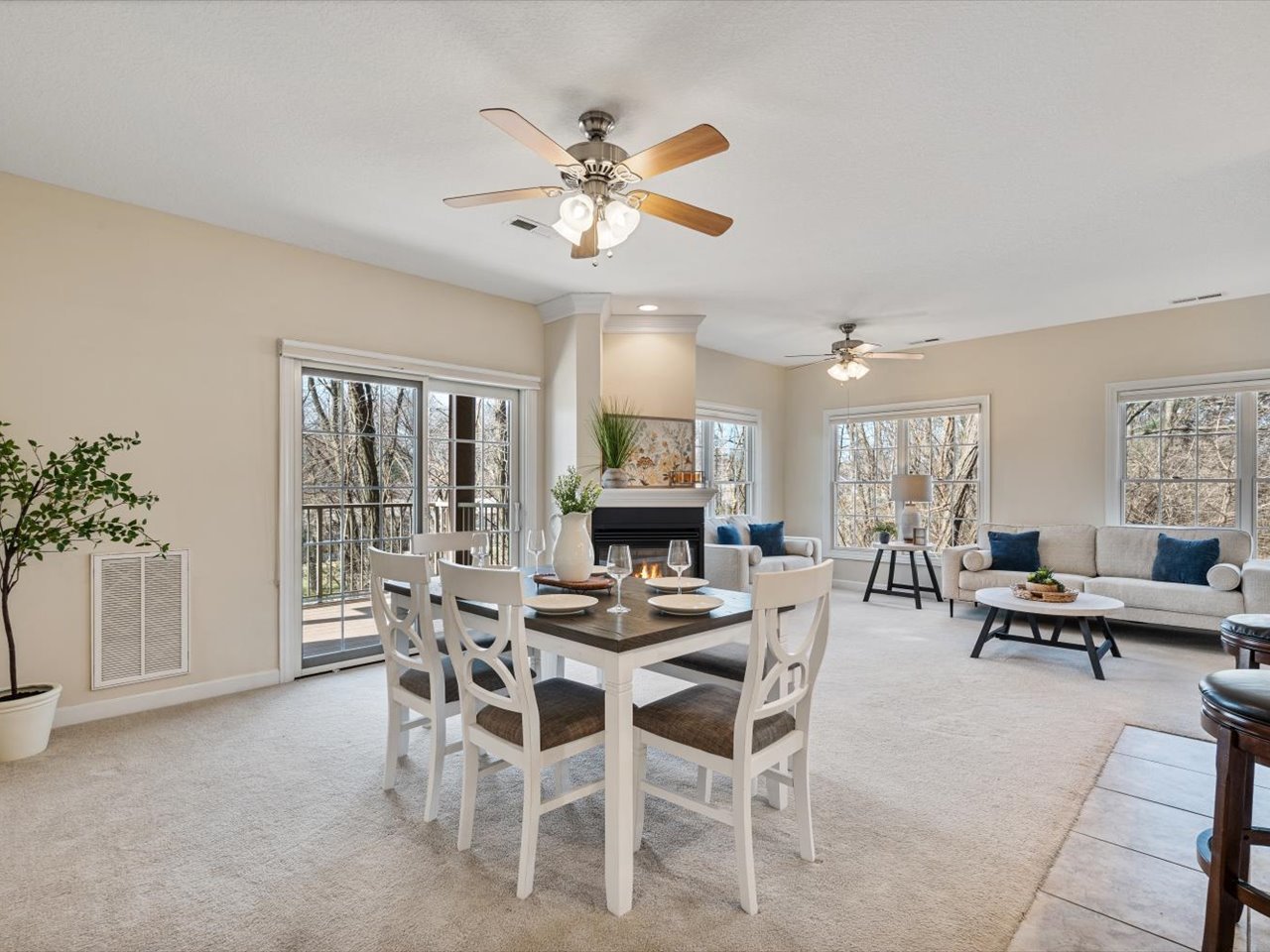 1227 East Kimberly Road, Unit 5A Davenport, IA 52722 - Photo 24 of 46