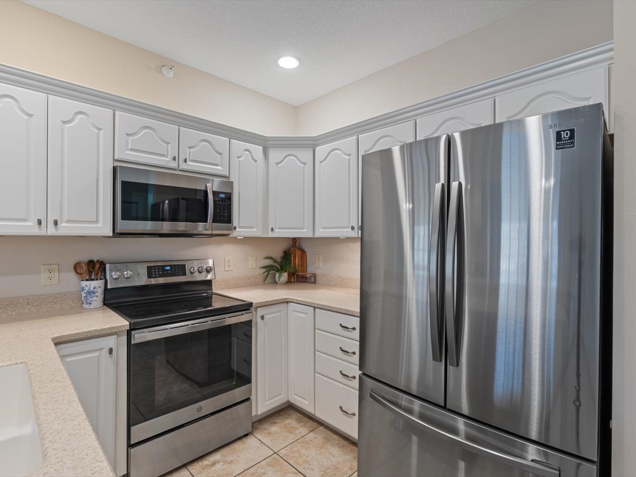 1227 East Kimberly Road, Unit 5A Davenport, IA 52722 - Photo 25 of 46