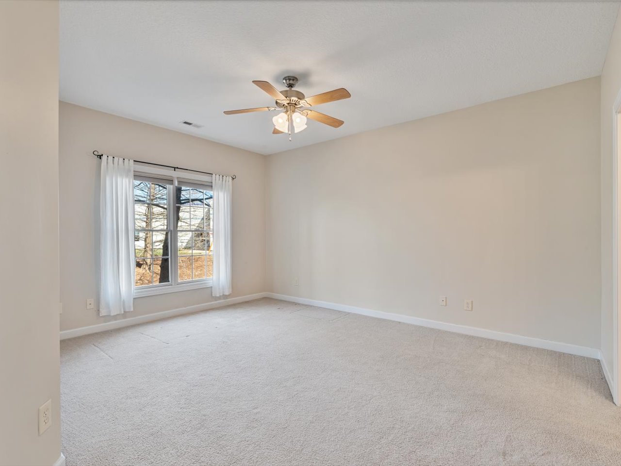 1227 East Kimberly Road, Unit 5A Davenport, IA 52722 - Photo 37 of 46