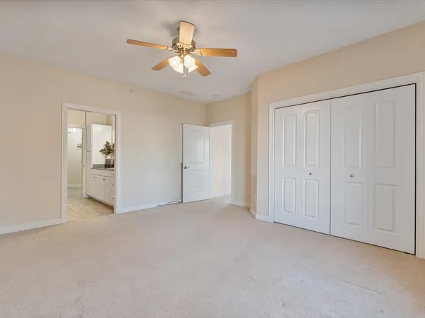 $265,000 | 1227 East Kimberly Road, Unit 5, Davenport, IA 52722