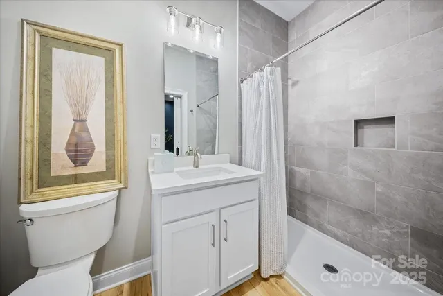 $555,000 | 360 North Broad Street, Waxhaw, NC 28173