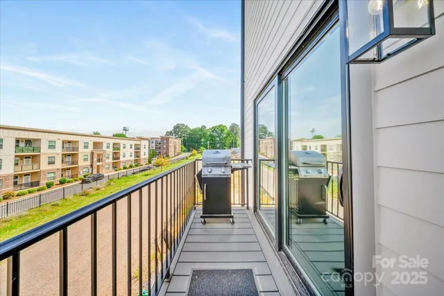 $555,000 | 360 North Broad Street, Waxhaw, NC 28173