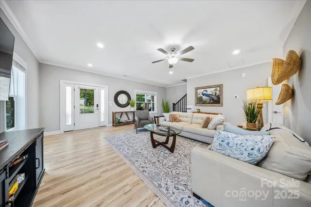 $555,000 | 360 North Broad Street, Waxhaw, NC 28173