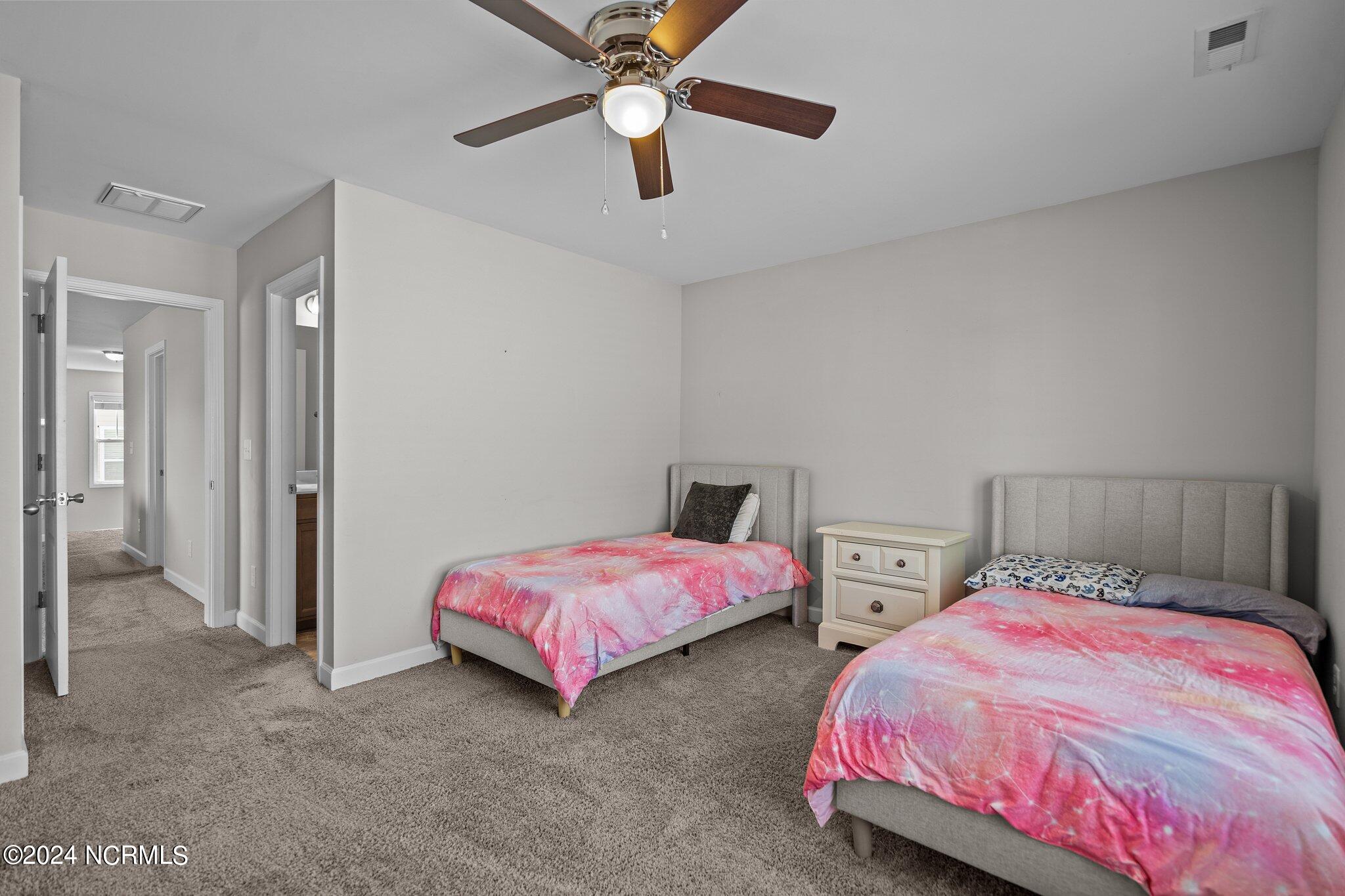 185 Violetear Ridge Hampstead, NC 28443 - Photo 21 of 35 19-web-or-mls-DSC04448