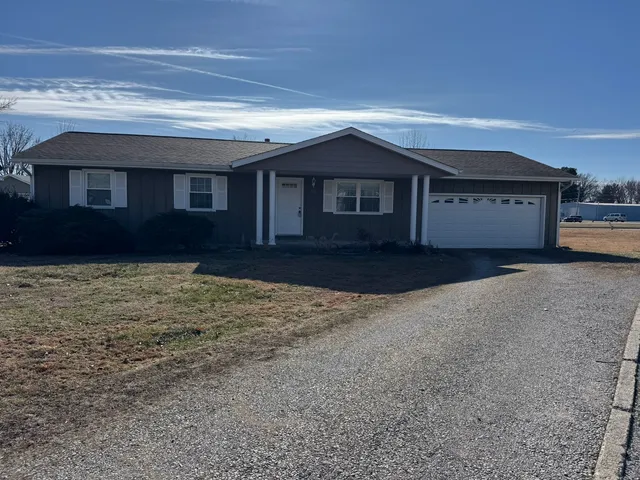 $139,000 | 119 Salem Drive, Salem, IL 62881