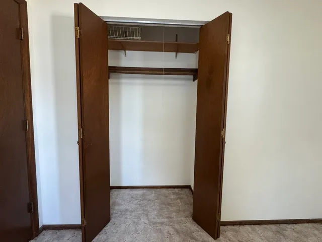 $139,000 | 119 Salem Drive, Salem, IL 62881