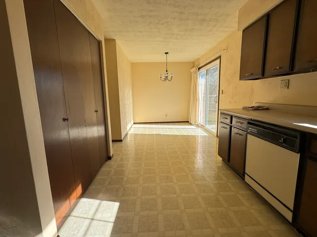 $139,000 | 119 Salem Drive, Salem, IL 62881