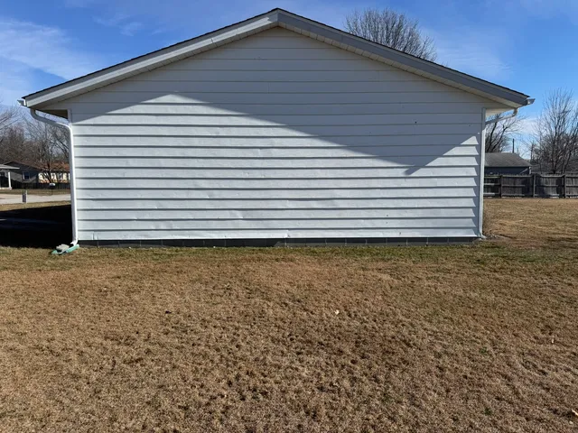 $139,000 | 119 Salem Drive, Salem, IL 62881