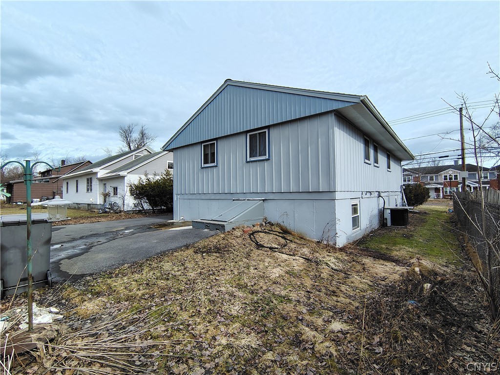 819 West Liberty Street Rome, NY 13440 - Photo 43 of 45