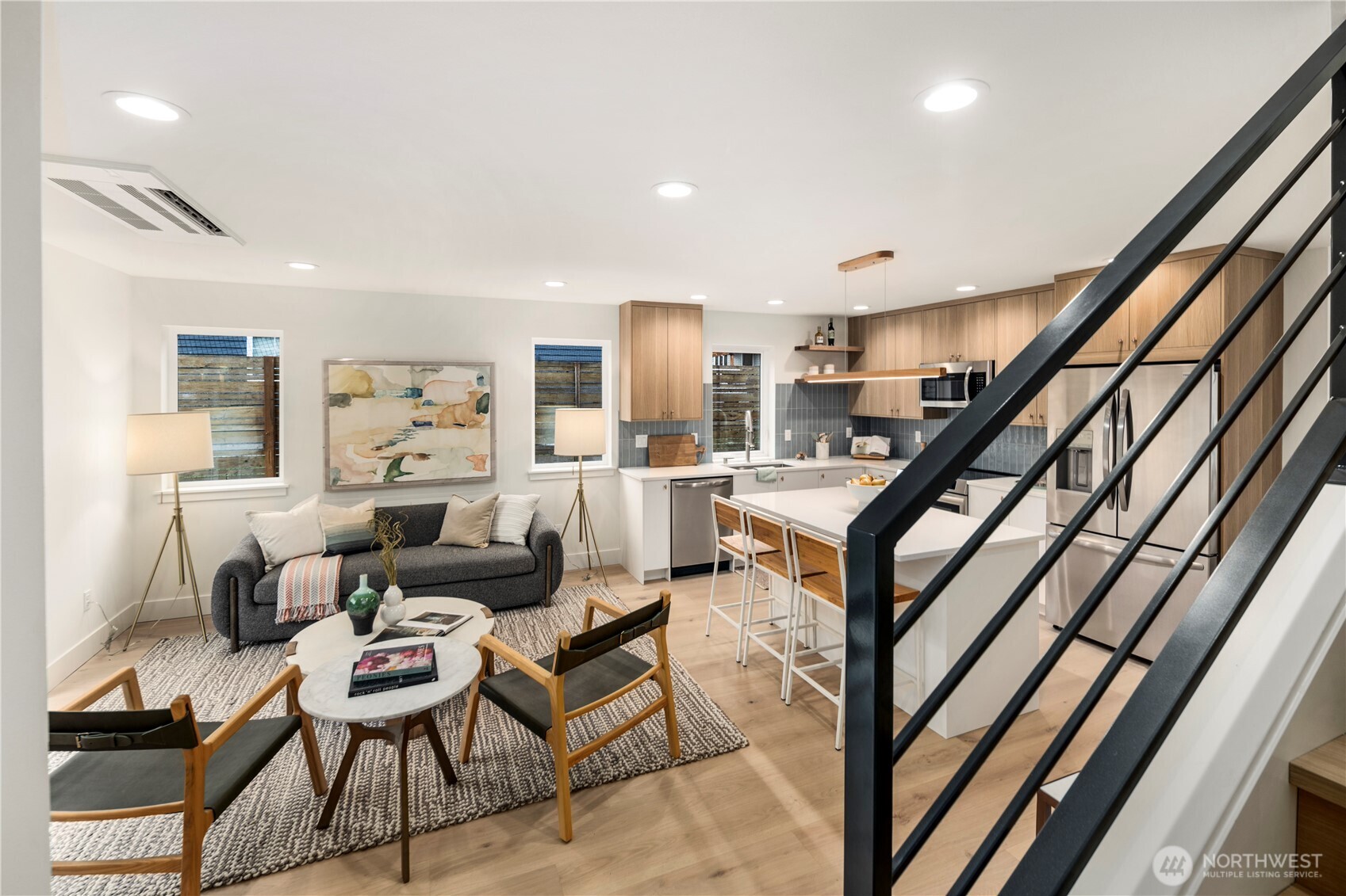 524 Northeast 89th Street, Unit B Seattle, WA 98115 - Photo 17 of 32