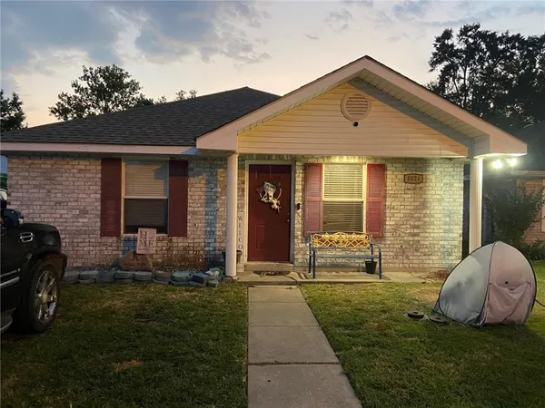 $190,000 | 4024 Regina Coeli Court, Marrero, LA 70072