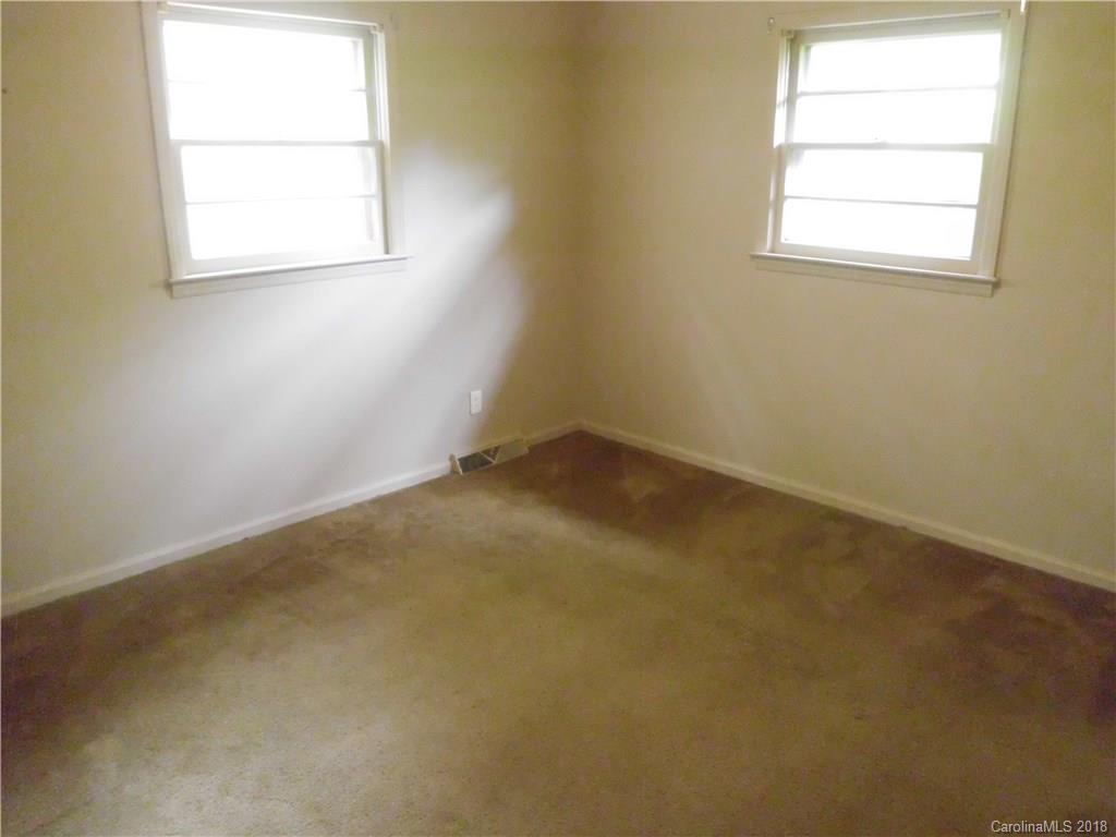 1773 Cameron Road Lincolnton, NC 28092 - Photo 8 of 15 Gallery Image 8