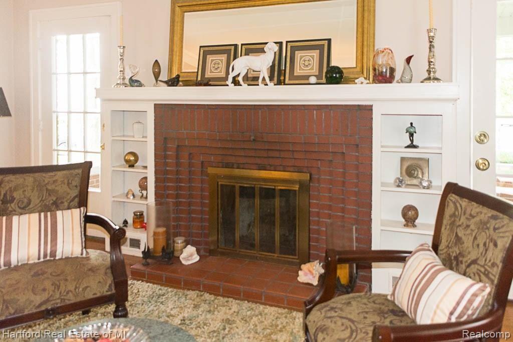 23935 Farmington Road Farmington, MI 48336 - Photo 13 of 35