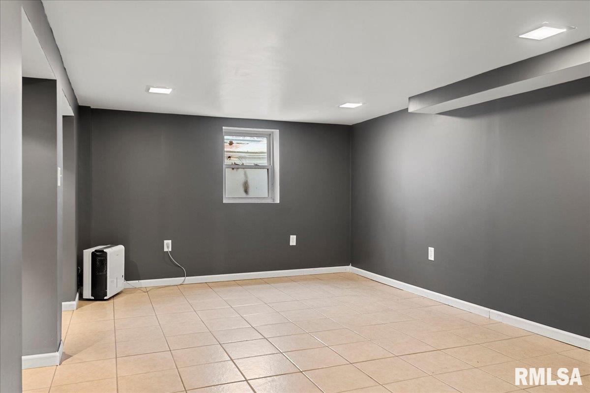 3201 South 1st Street Springfield, IL 62703 - Photo 17 of 29