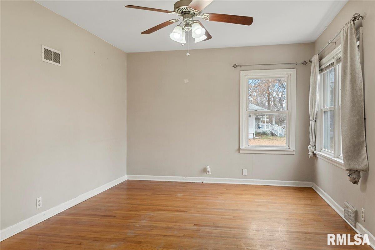 3201 South 1st Street Springfield, IL 62703 - Photo 4 of 29