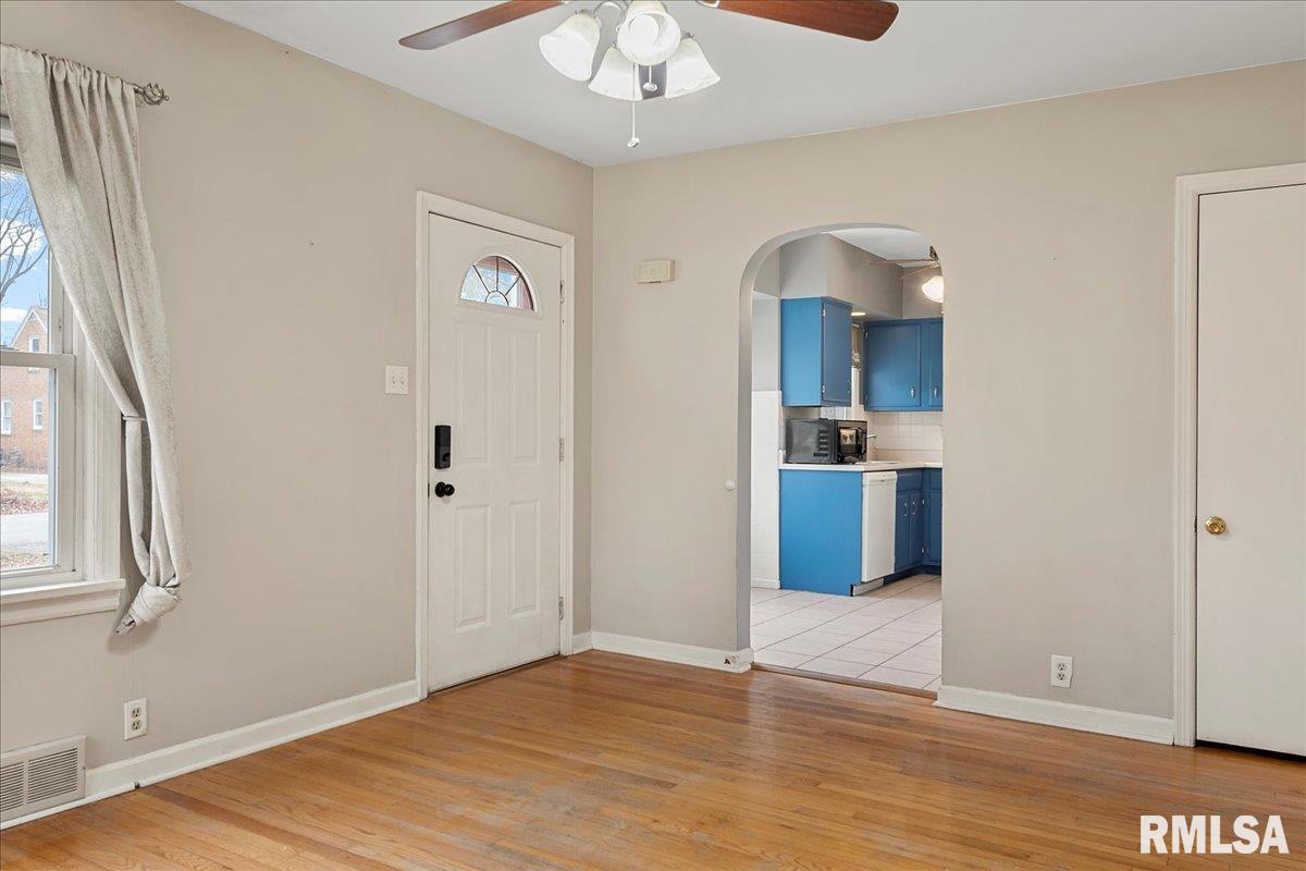 3201 South 1st Street Springfield, IL 62703 - Photo 6 of 29