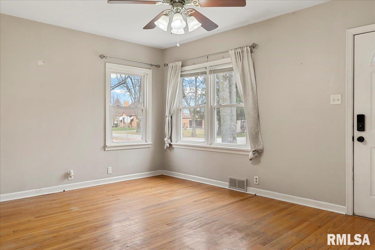 3201 South 1st Street Springfield, IL 62703 - Photo 7 of 29