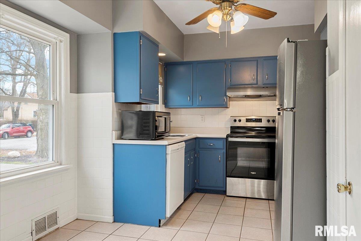 3201 South 1st Street Springfield, IL 62703 - Photo 8 of 29