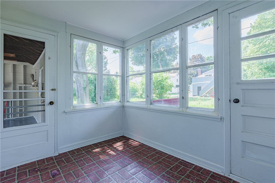 33 Irving Road Rochester, NY 14618 - Photo 36 of 43