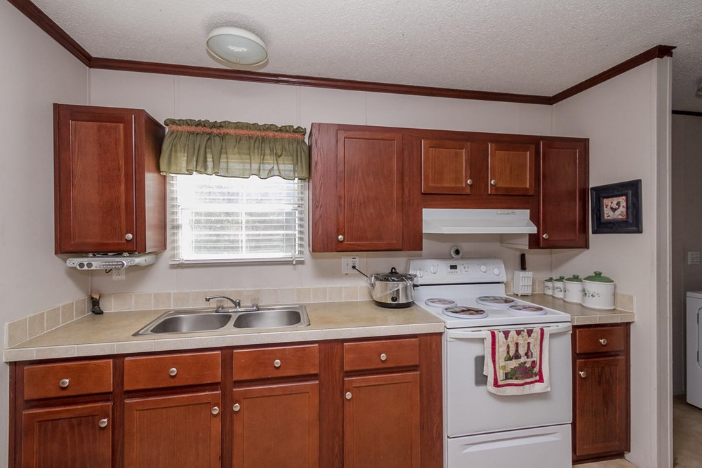 4533 Augusta Road Clearwater, SC 29842 - Photo 11 of 37