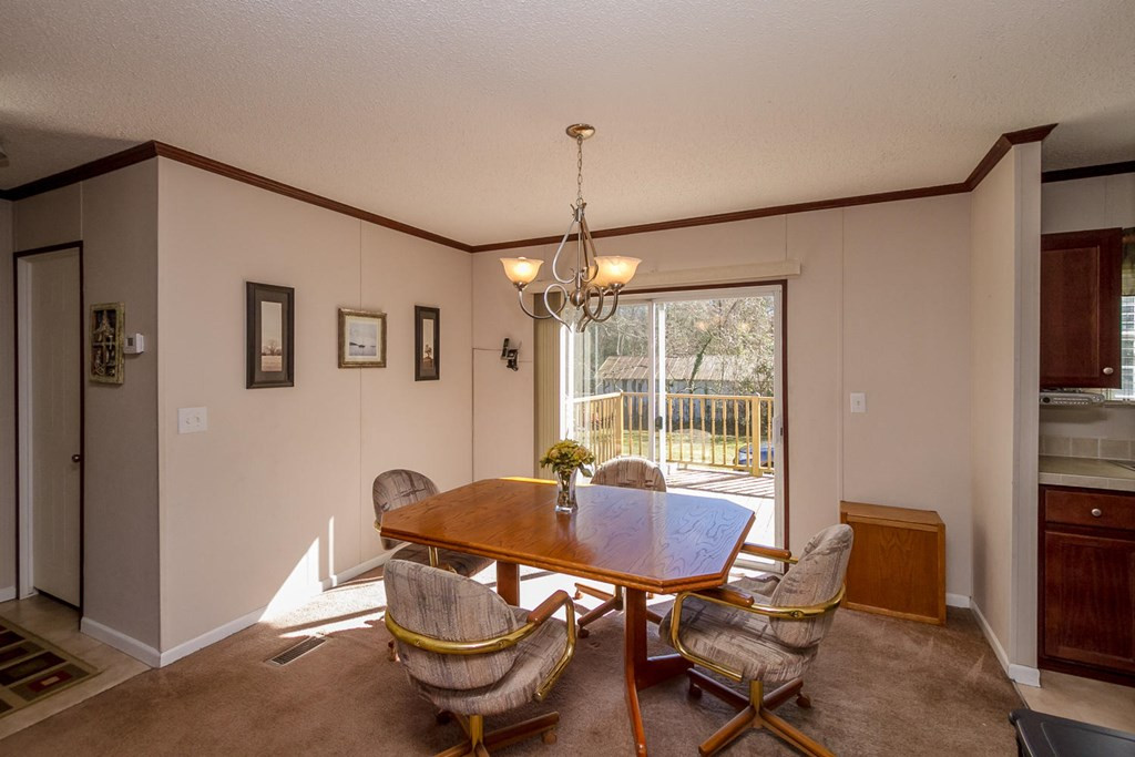 4533 Augusta Road Clearwater, SC 29842 - Photo 14 of 37